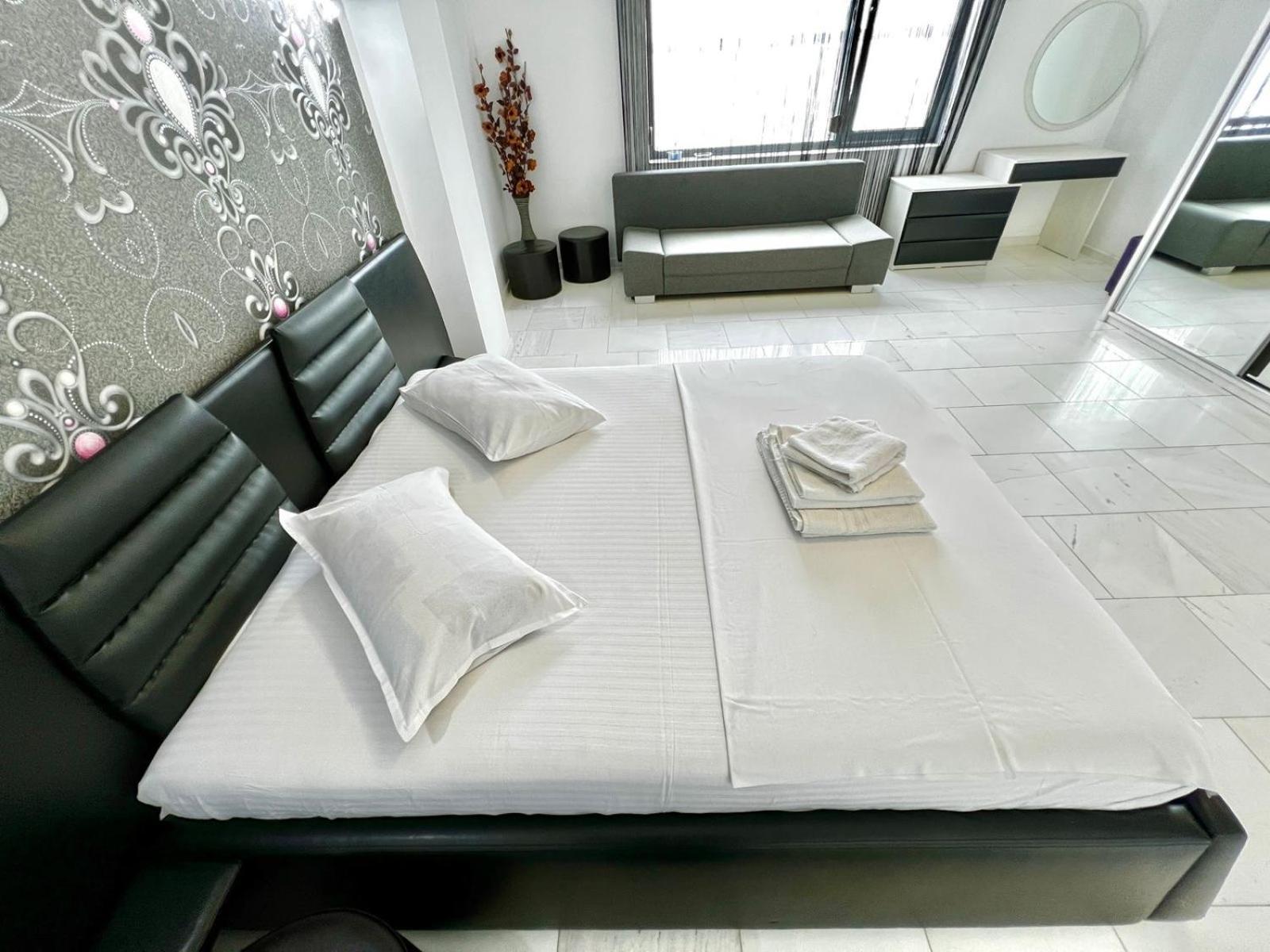מאמאיה Sophia Lake View Suite מראה חיצוני תמונה