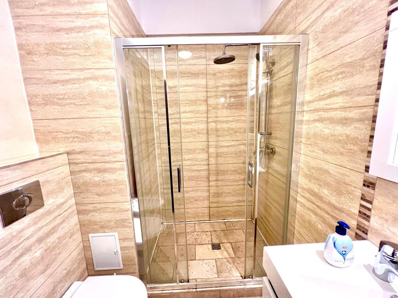 מאמאיה Sophia Lake View Suite מראה חיצוני תמונה